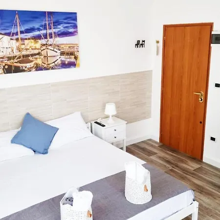 Πανσιόν Riminimare House *